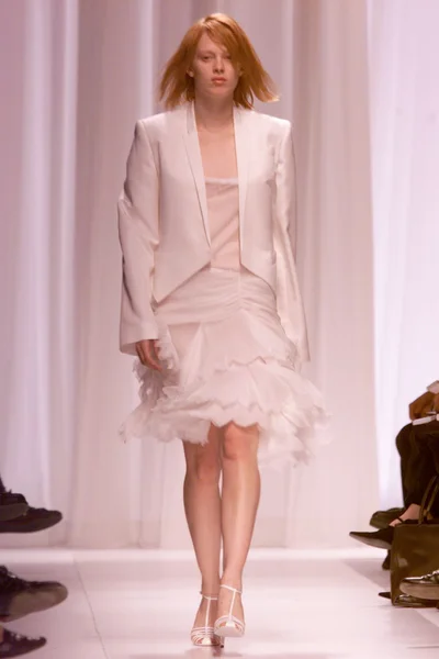 Look 30